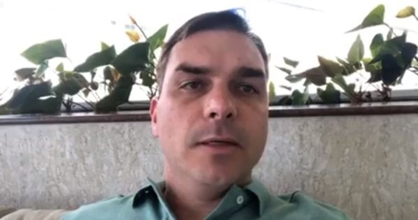 j1.com PF prende ex-oficial da Marinha que movimentou R$ 2 bi com empréstimos que não pagava